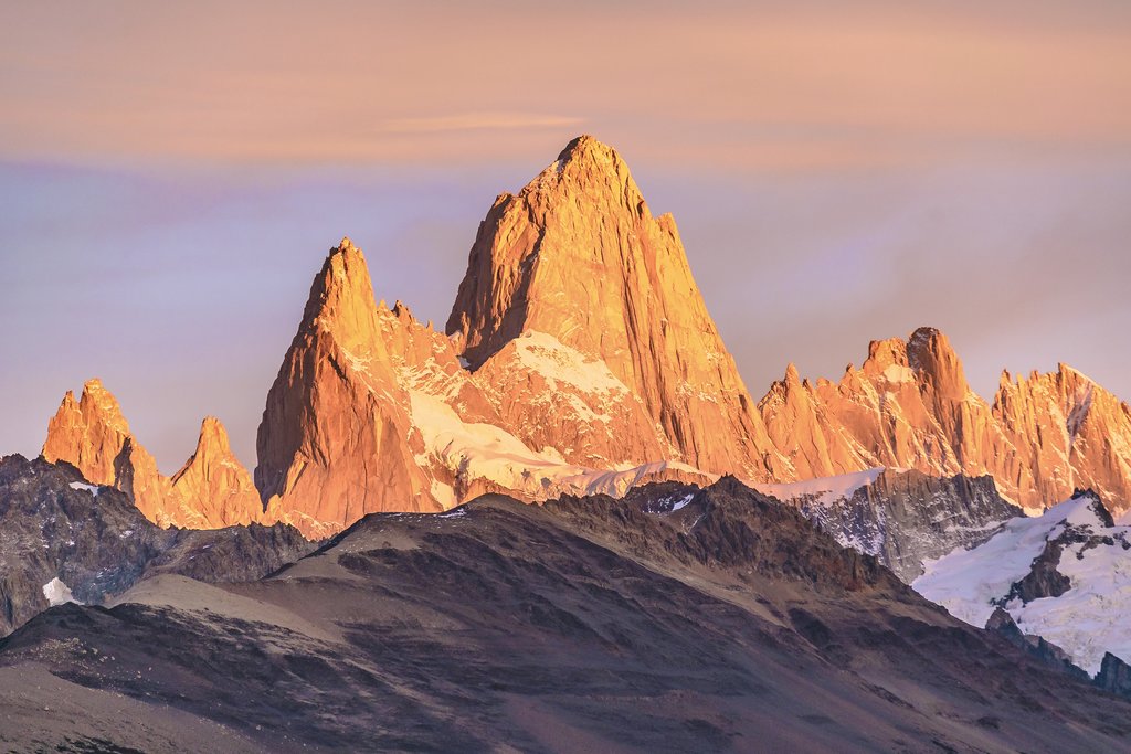 Mount Fitz Roy sunrise El Chalten trekking Patagonia